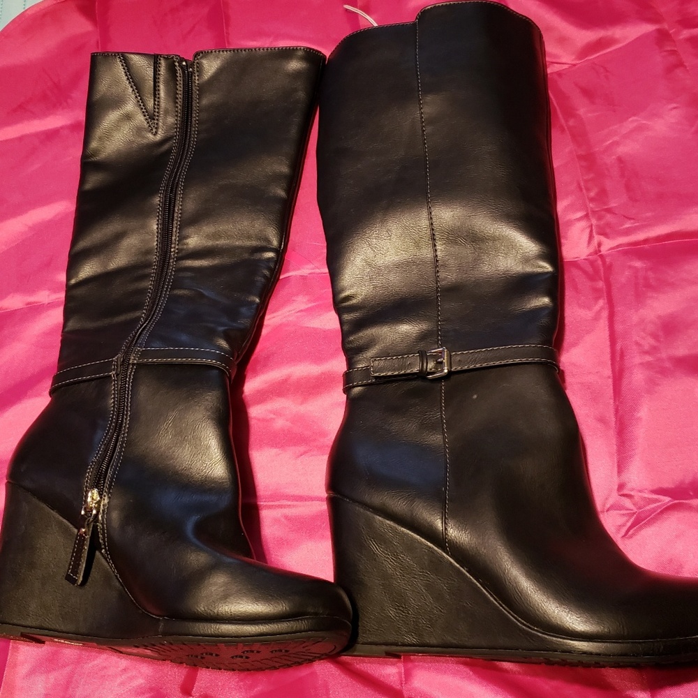 Black leather wedge boots